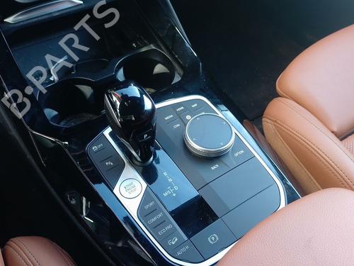 Used Gear lever BMW X3 (G01, F97, G08) xDrive 20 d Mild-Hybrid (190 hp) 30874474