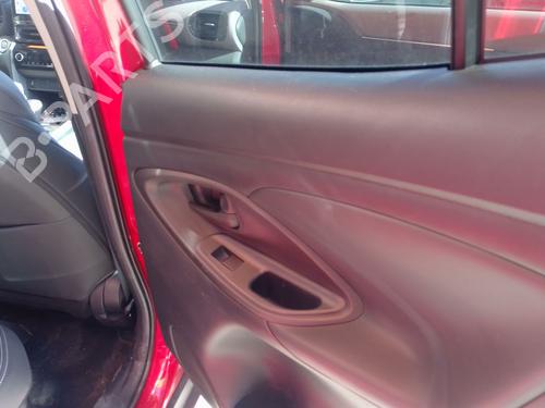 rear-right-window-mechanism-toyota-yaris-cross-mxp_-2020-31931548 main image