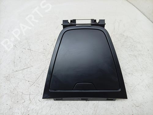 Used Glove box Glove box RENAULT CAPTUR I (J5_, H5_) 0.9 TCe 90 (90 hp) 39981359 39981359