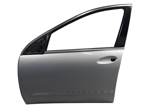 Used Left front door MERCEDES-BENZ R-CLASS (W251, V251) R 280 CDI (251.121, 251.026, 251.126) (190 hp) 11358802