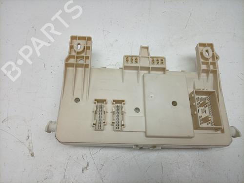 Fuse box ASTON MARTIN RAPIDE 6.0 | BP37659293E1 - Image 2
