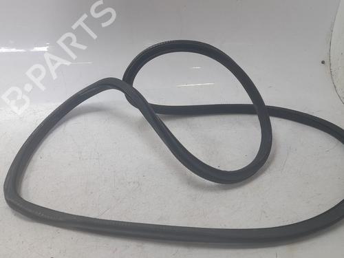 Used Rubber door seal Rubber door seal MERCEDES-BENZ EQB (X243) EQB 250+ (243.602) (190 hp) 34523233 34523233