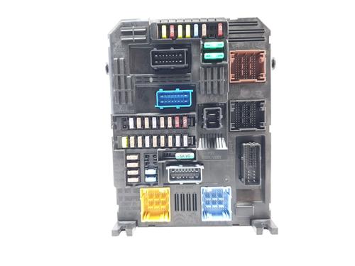 Used Fuse box CITROËN C4 III (BA_, BB_, BC_) [2020-2025]  25805475