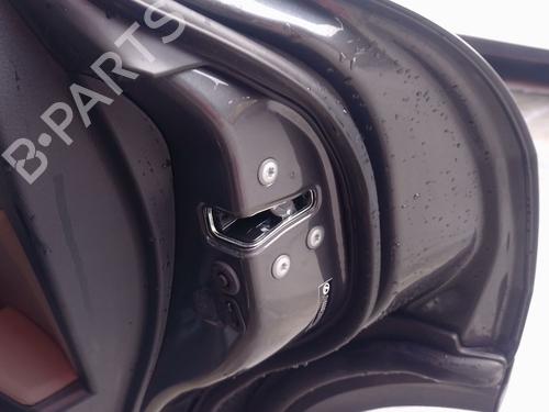 rear-right-lock-lexus-lbx-_ayh1_-_aya1_-2023-39931744 main image