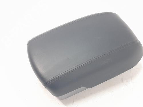 Used Armrest / Center console HYUNDAI ix35 (LM, EL, ELH) [2009-2016]  17717150