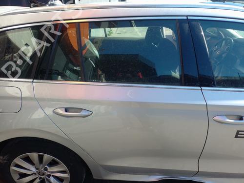 Used Right rear door Right rear door SKODA OCTAVIA IV (NX3, NN3, PV3) 2.0 TDi (116 hp) 34004726 34004726