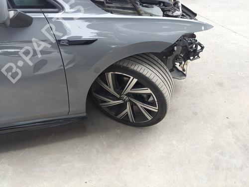 Used Right front steering knuckle VW GOLF VIII (CD1, DA1) [2019-2025]  30161095