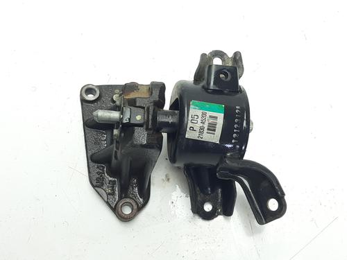 Used Engine mount Engine mount HYUNDAI i30 Estate (GD) 1.4 CRDi (90 hp) 9751591 9751591