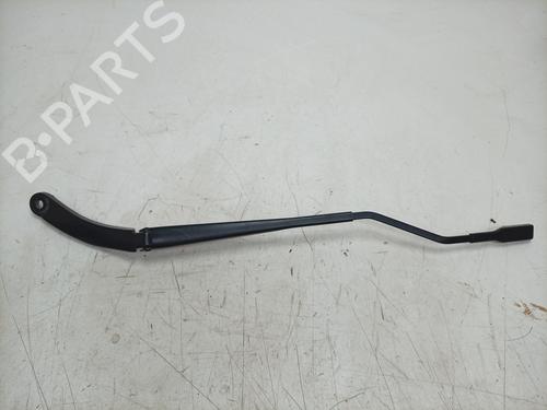 front-windshield-wiper-arm-renault-captur-i-j5_-h5_-2013-37661971 main image