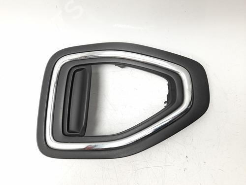 Grill Grill VW T-ROC (A11, D11) 1.0 TSI (110 hp) 39728380 39728380