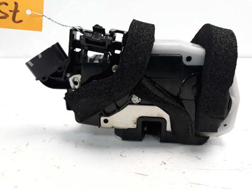 Front right lock NISSAN JUKE (F15) 1.6 | BP1894823C97 