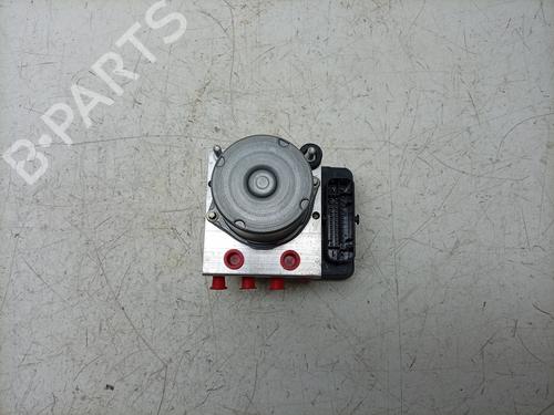 abs-pump-abarth-124-spider-2016-38800859 main image