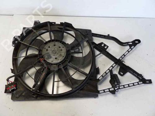 Used Radiator fan OPEL VECTRA B (J96) 1.8 i 16V (F19) (115 hp) 289479