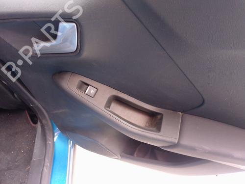 Used Right rear window switch Right rear window switch FORD PUMA (J2K, CF7) [2019-2026] 33941282 33941282