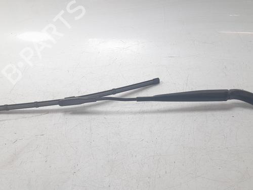 Used Front windshield wiper arm Front windshield wiper arm FORD USA MUSTANG Coupe 5.0 V8 Bullitt (460 hp) 18966956 18966956