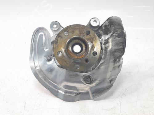 Used Right front steering knuckle BMW X2 (F39) sDrive 20 i (178 hp) 29924564