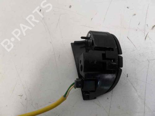 Steering wheel controls CHRYSLER 300M (LR) 3.5 V6 24V | BP1606568E15 
