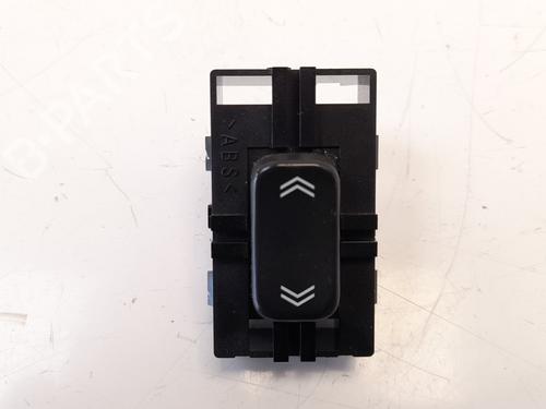 Used Right rear window switch CADILLAC SRX 4.6 AWD (325 hp) 7653706