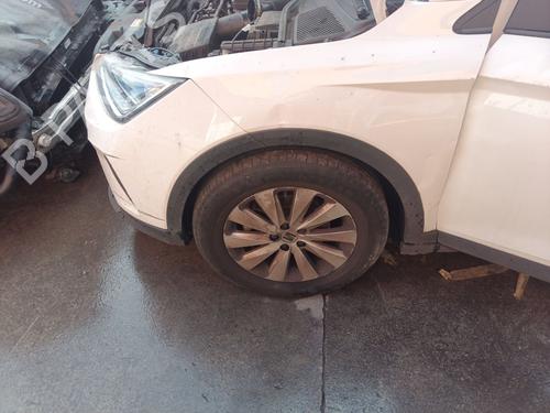 Used Left front shock absorber SEAT ARONA (KJ7, KJP) 1.0 TSI (110 hp) 30452871