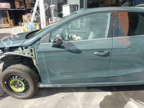 Used Left front door Left front door 39067055 39067055