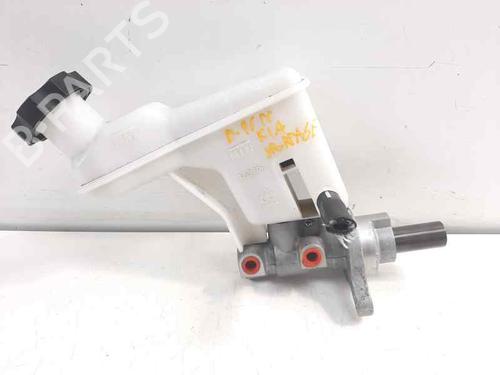 Used Brake master cylinder KIA SPORTAGE III (SL) 1.6 GDI (135 hp) 2992149