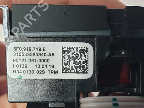 Steering wheel controls SEAT LEON (5F1) 1.5 TSI | BP32192915E15 