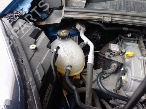 ekpansionstank-ford-puma-j2k-cf7-2019-33941267 main image