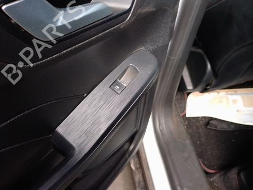 Comutador vidro trás esquerdo FORD KUGA III (DFK) 2.5 Duratec Plug-in-Hybrid (152 hp) 31093379