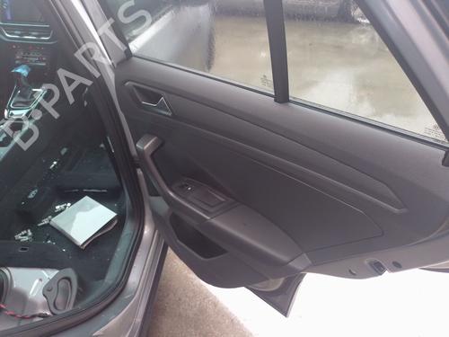 Elevalunas trasero derecho VW T-ROC (A11, D11) 2.0 TDI (150 hp) 32023245