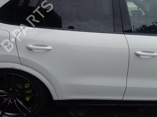 Used Right rear door Right rear door PORSCHE CAYENNE (9YA) 3.0 E-Hybrid AWD (9YAAE1) (340 hp) 39747026 39747026