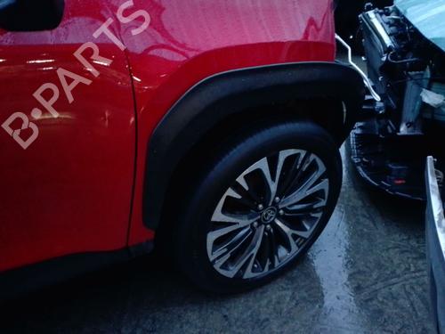 Used Right front shock absorber TOYOTA YARIS CROSS (MXP_) 1.5 Hybrid (MXPJ10) (116 hp) 31931526