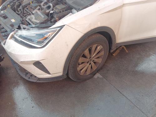 Achsschenkel links vorne für SEAT ARONA (KJ7, KJP) 1.0 TSI (110 hp) 30456846