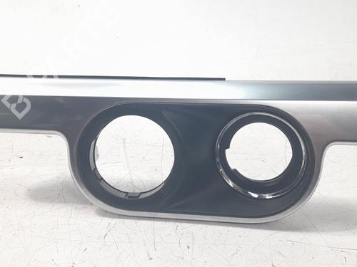 BP30928877O1 main image