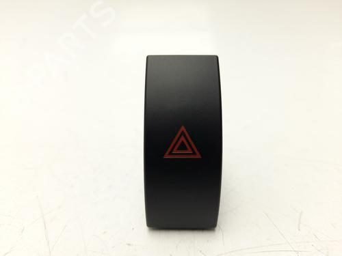 Used Warning switch Warning switch ALFA ROMEO GIULIA (952_) 2.2 D (952AEM250, 952AEA250) (150 hp) 36410110 36410110