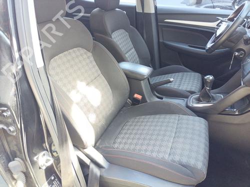 Sæde sæt MG MG ZS SUV (AZS1) 1.5 VTi (106 hp) 29061296