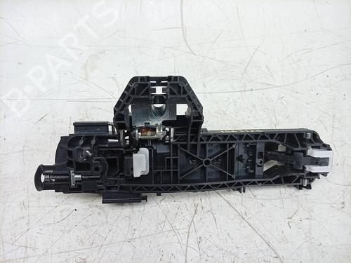 Used Front right exterior door handle Front right exterior door handle 37607648 37607648