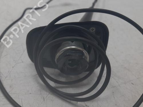 Antenne/Base RENAULT MEGANE IV Hatchback (B9A/M/N_) 1.3 TCe 140 (B9NB) | BP28163751C140