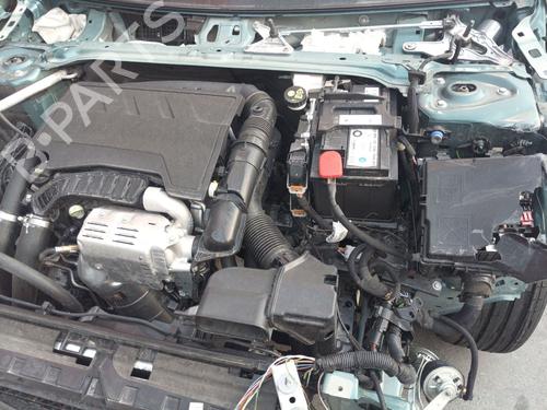 Used Gearbox PEUGEOT 308 SW III (FC_, FJ_, FR_, F4_, FN_) PureTech 130 (FRHNSL, FRHNST) (131 hp) 28215000