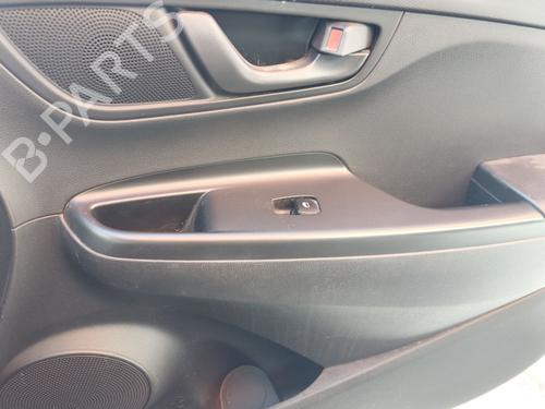 Used Right front window switch HYUNDAI KONA (OS, OSE, OSI) 1.0 T-GDi (120 hp) 27718867