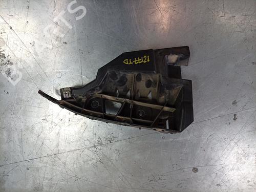 Used Rear bumper bracket Rear bumper bracket 38440400 38440400