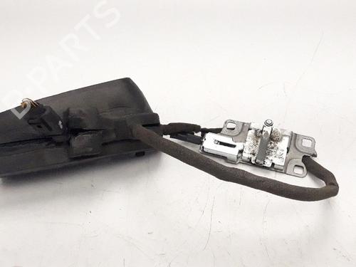 Bakluke lås AUDI A8 D3 (4E2, 4E8) [2002-2010]  10330756
