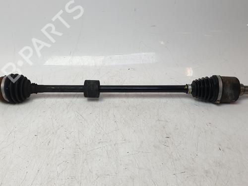 Used Right front driveshaft Right front driveshaft VW POLO VI (AW1, BZ1, AE1) 1.0 TSI (95 hp) 33173272 33173272
