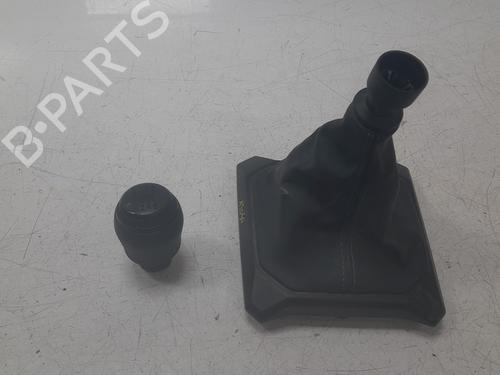 shift-knob-dacia-duster-pym_-pyn_-2023-24807096 main image