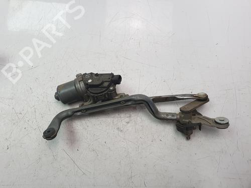 Used Front wiper motor TOYOTA YARIS (_P13_) 1.5 Hybrid (NHP130_, NHP130) (101 hp) 24124493