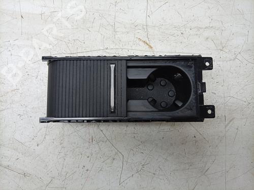 Used Glove box Glove box 37665797 37665797