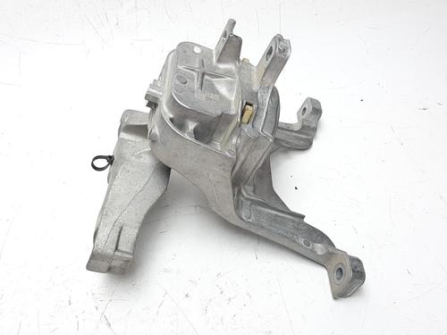 Used Engine mount Engine mount MERCEDES-BENZ A-CLASS (W177) A 180 d (177.003) (116 hp) 10963759 10963759