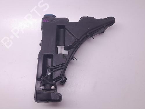 windscreen-washer-tank-audi-a4-b9-avant-8w5-8wd-2015-33833404 main image