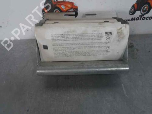 Airbag delantero derecho MERCEDES-BENZ A-CLASS (W168) A 140 (168.031, 168.131) (82 hp) 1711710 | 1711710 |