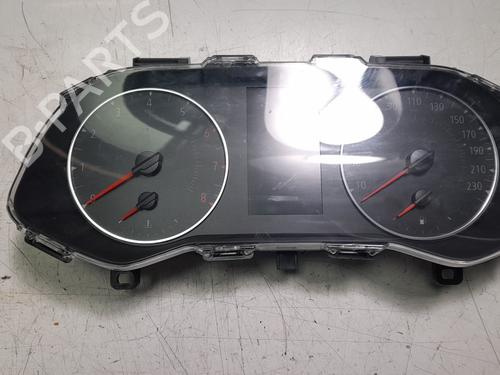 Used Instrument cluster RENAULT CAPTUR II (HF_) TCe 160 (HFN1) (158 hp) 28450638