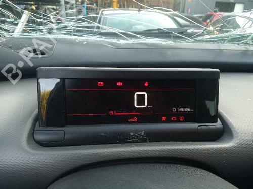 Instrument cluster CITROËN C4 CACTUS 1.2 THP 110 | BP7272662C47